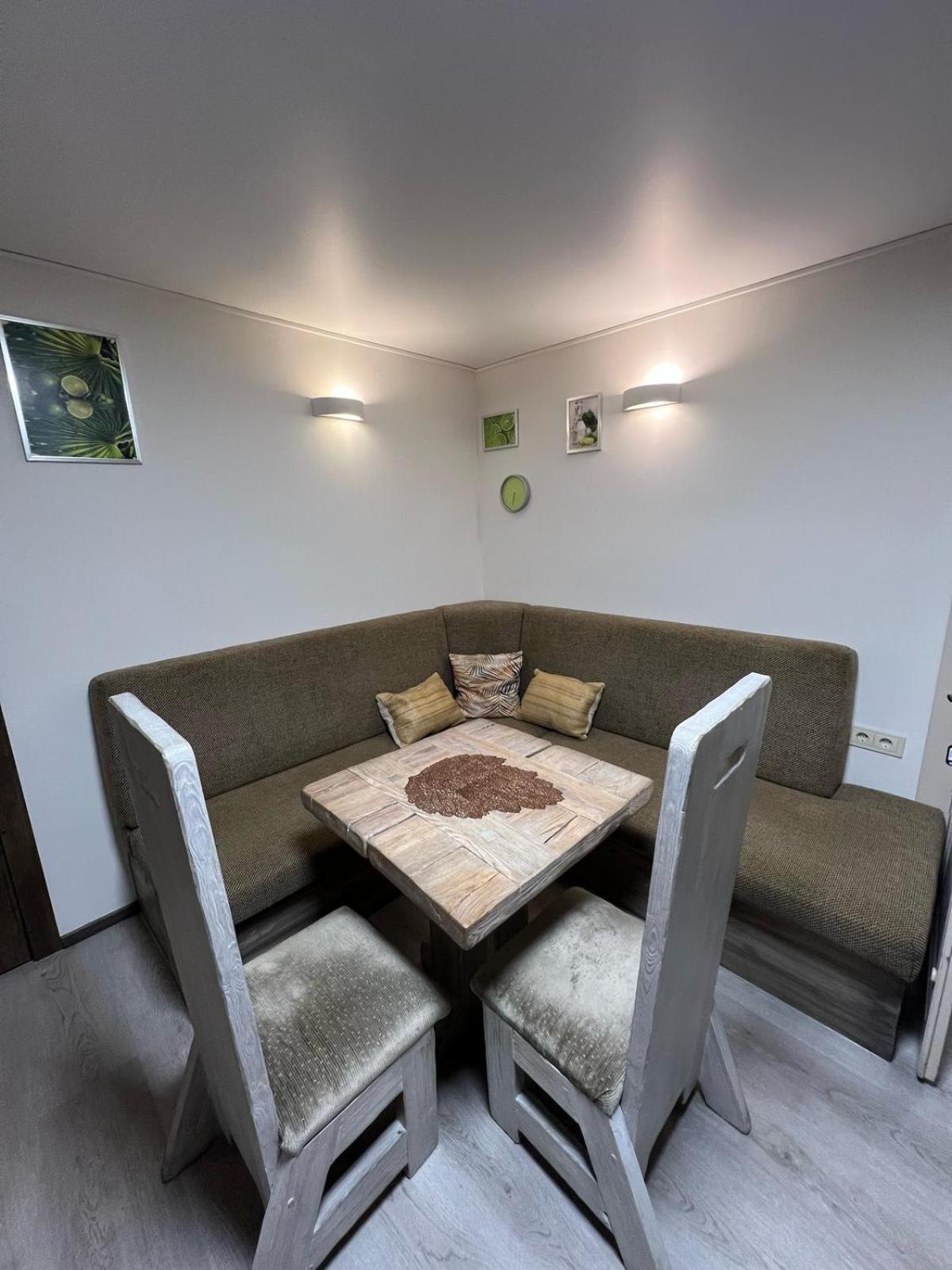 Kubu Ground Floor Rooms Klaipeda Ngoại thất bức ảnh
